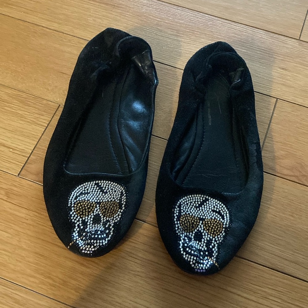 vince camuto collection flats
